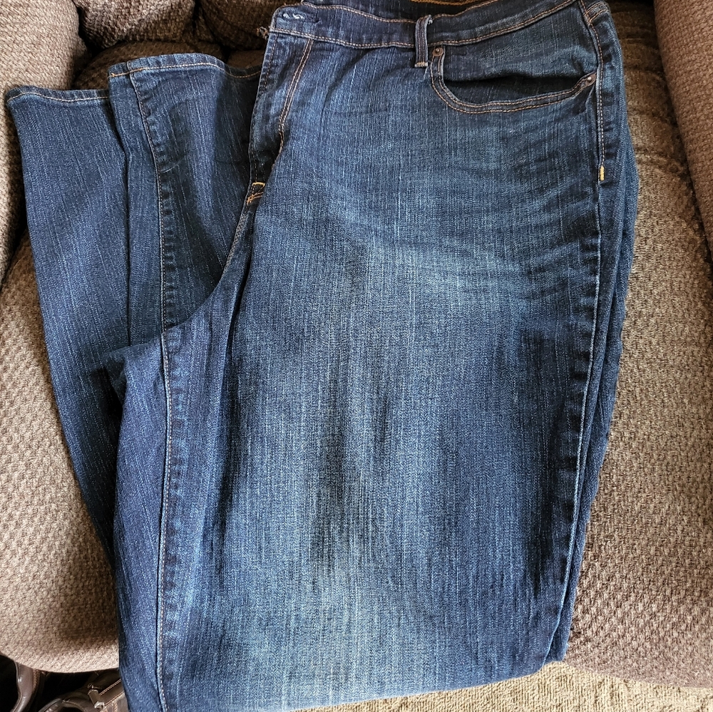 Old Navy Curvy Skinny Jeans